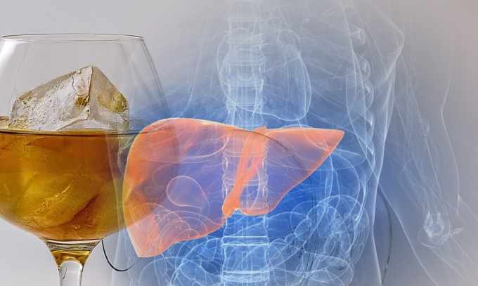 Pečeň postihnutie nadužívaním alkoholu